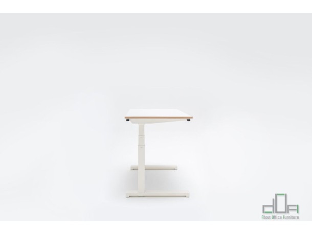 Birou operational COMPACT DRIVE reglabil pe inaltime #AboutOfficeFurniture