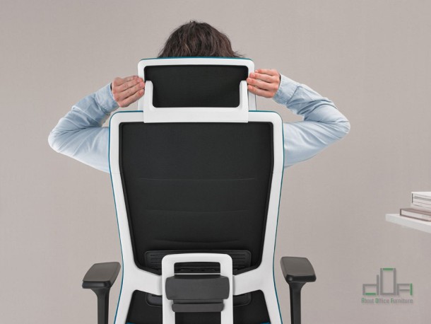 Scaun ergonomic managerial TNK FLEX #AboutOfficeFurniture