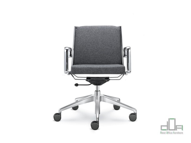 Scaun ergonomic managerial FLY #AboutOfficeFurniture
