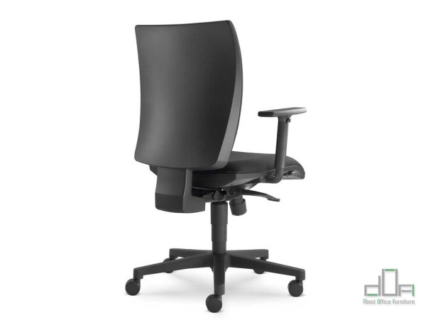 Scaun ergonomic operational LYRA #AboutOfficeFurniture