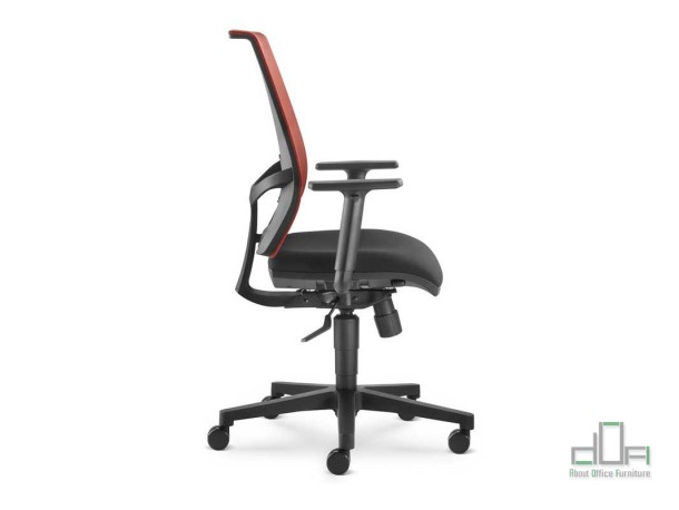 Scaun ergonomic operational LYRA #AboutOfficeFurniture
