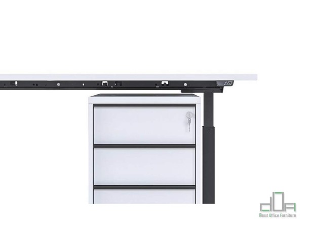 Birou operational reglabil pe inaltime B-ACTIVE #AboutOfficeFurniture