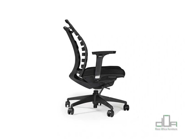 Scaun operational FRAME #AboutOfficeFurniture