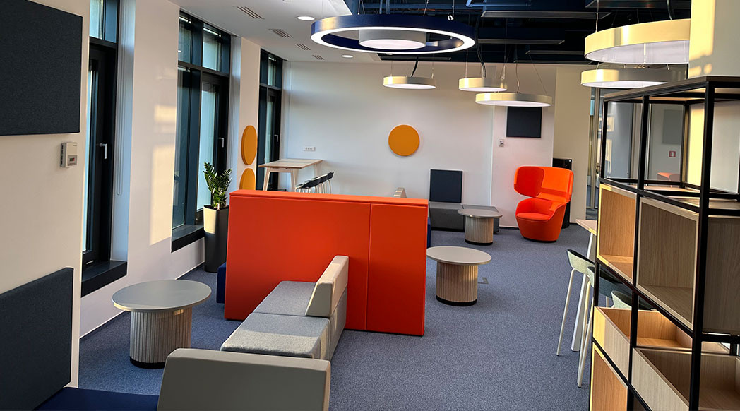 Amenajare cu mobilier office pentru clientul nostru Karl Storz